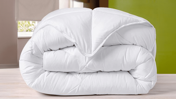 Couette blanche ultra chaude